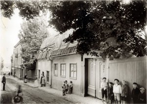 Bastugatan 21-23 på 1910-talet. Huset revs i 
slutet av 1920-talet